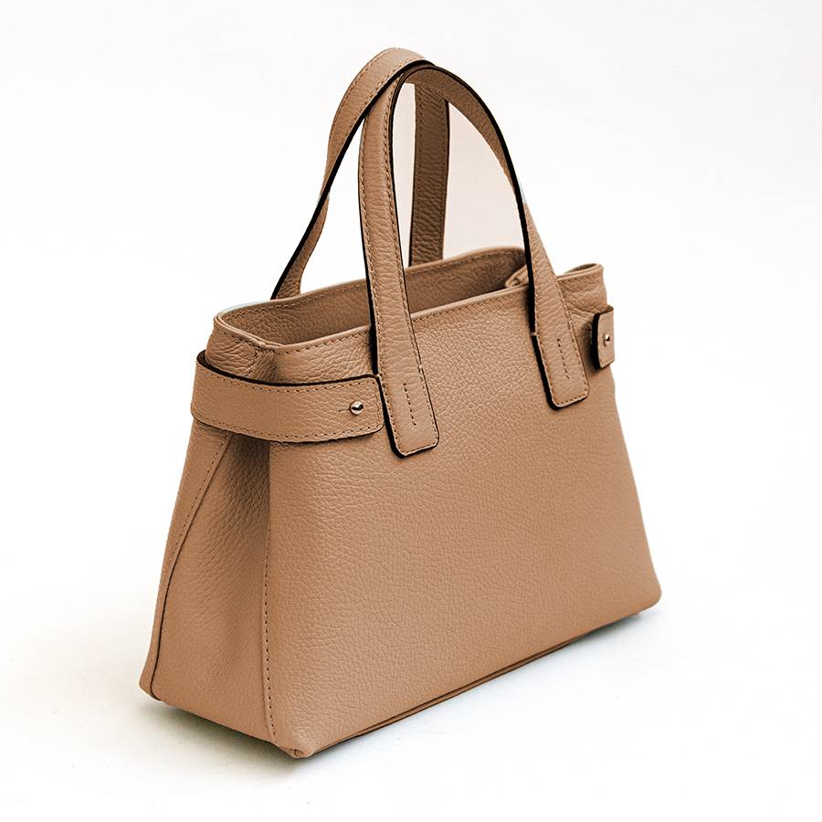 Laura Di Maggio BERRY – Bauletto in pelle cuoio chiaro In Vendita
