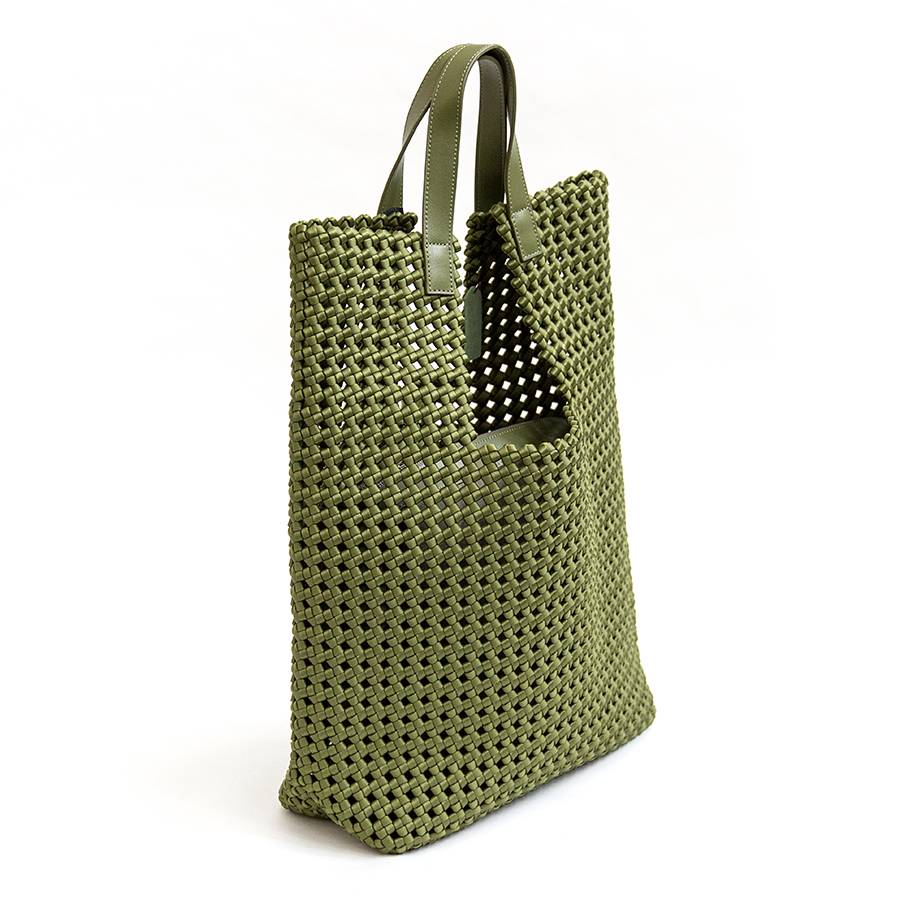 Laura Di Maggio KENDRA – Borsa intrecciata in raso verde In Linea