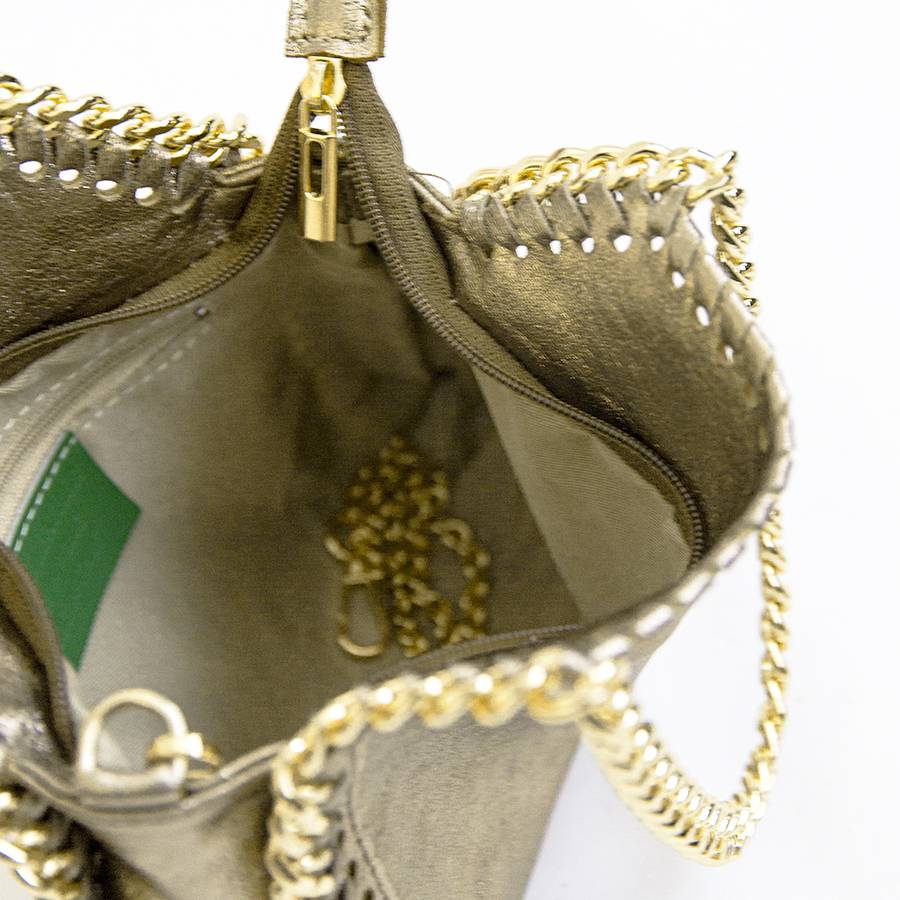 Laura Di Maggio LUMI – Borsa con catene in pelle laminata platino Fino Al -60%
