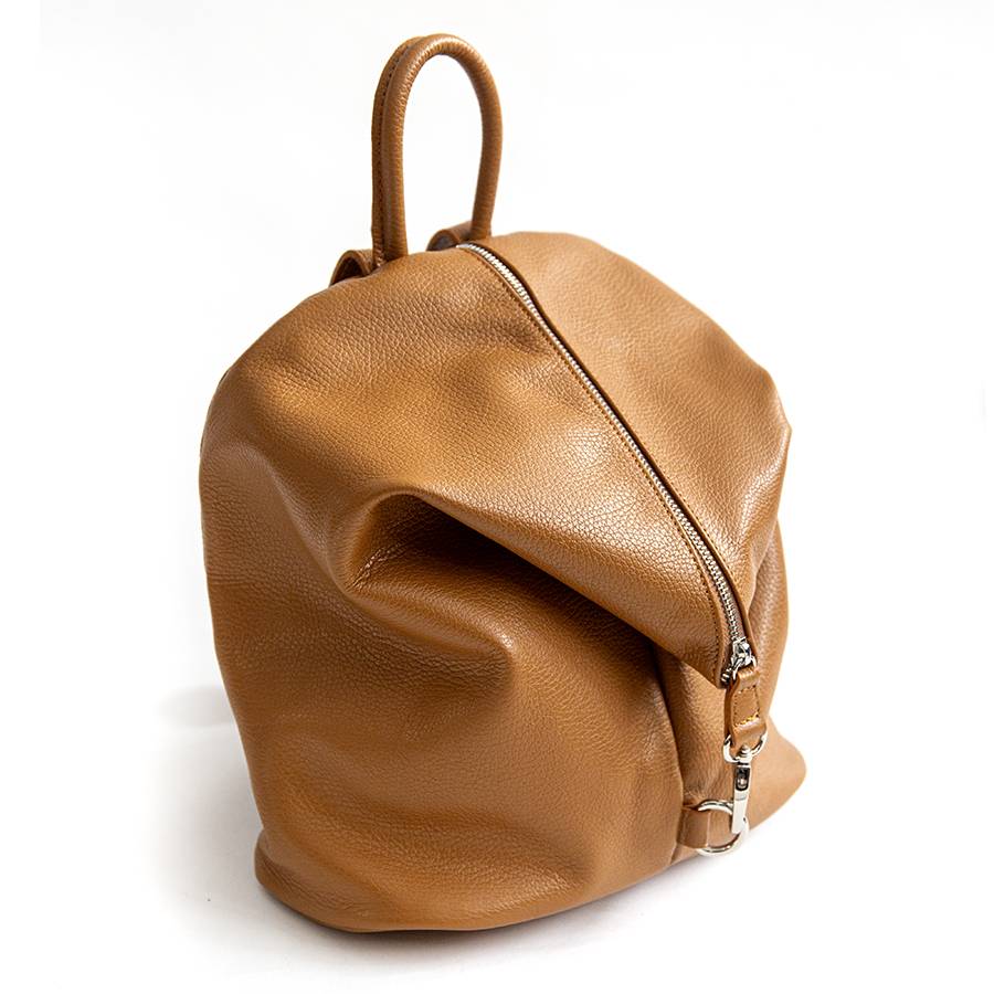 Laura Di Maggio FLIP – Zaino con zip in pelle cuoio Sottocosto