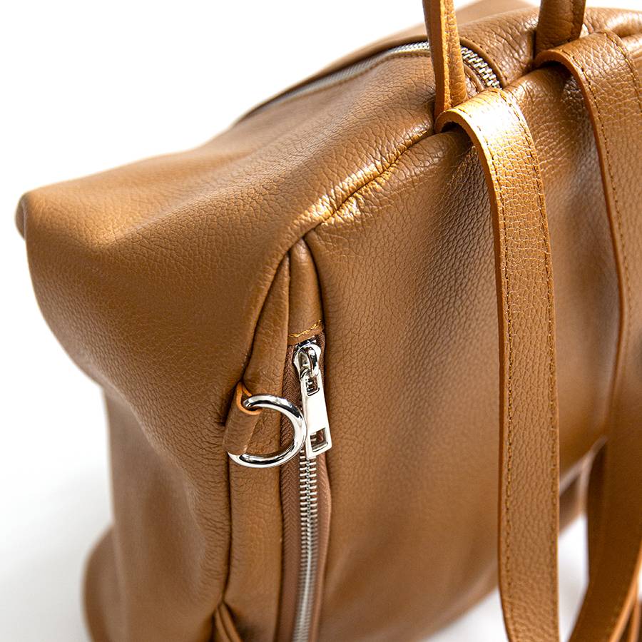 Laura Di Maggio FLIP – Zaino con zip in pelle cuoio Sottocosto