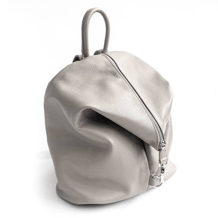 Laura Di Maggio FLIP – Zaino con zip in pelle panna Convenienza