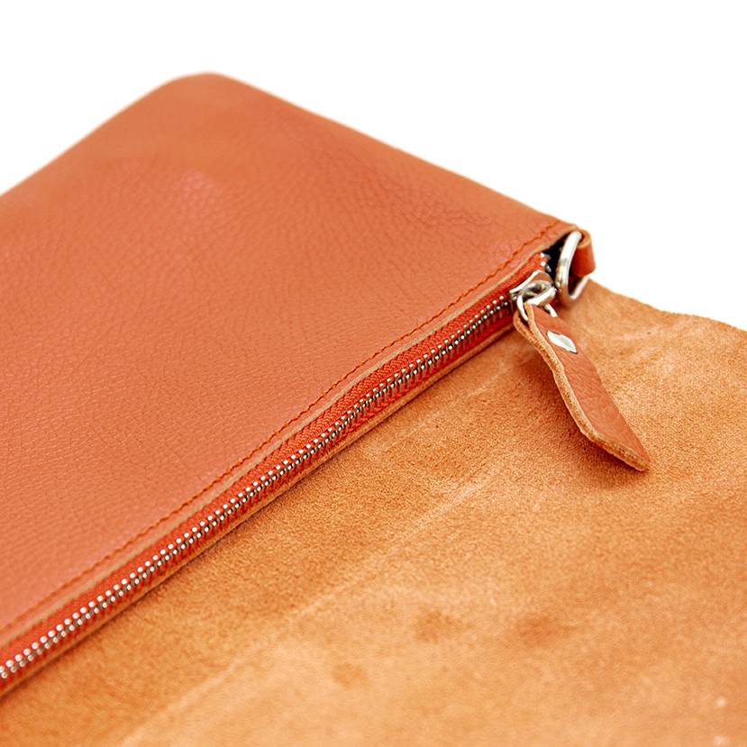Laura Di Maggio CLAIRE – pochette sottile arancio in pelle dollaro Novità