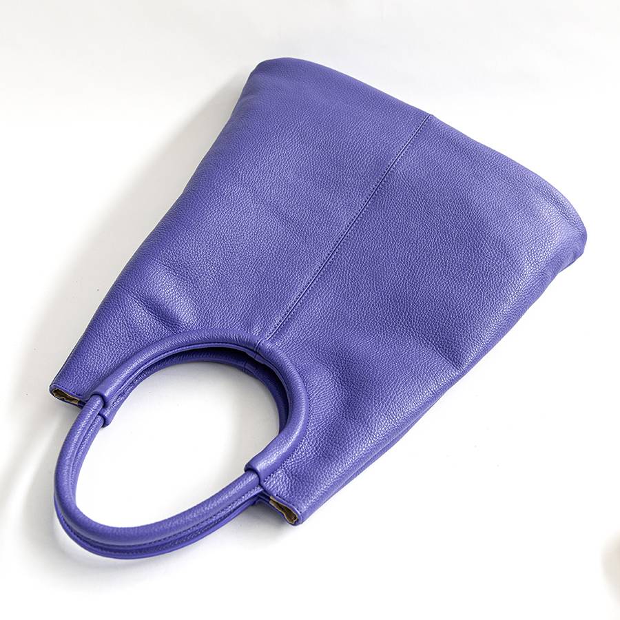 Laura Di Maggio INDIA – Maxi borsa con manico tondo in pelle glicine Novità