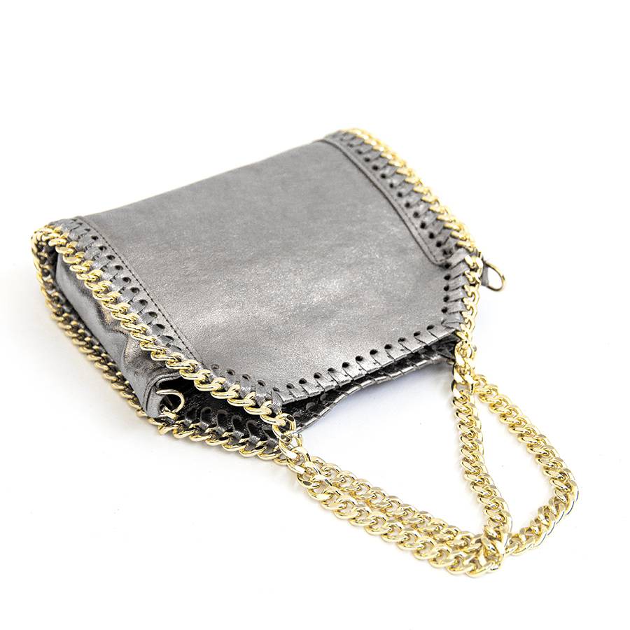 Laura Di Maggio LUMI – Borsa con catene in pelle laminata argento Offerta migliore