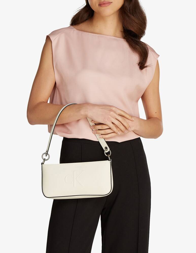 Calvin Klein Jeans Borsa a spalla sculpted Saldi