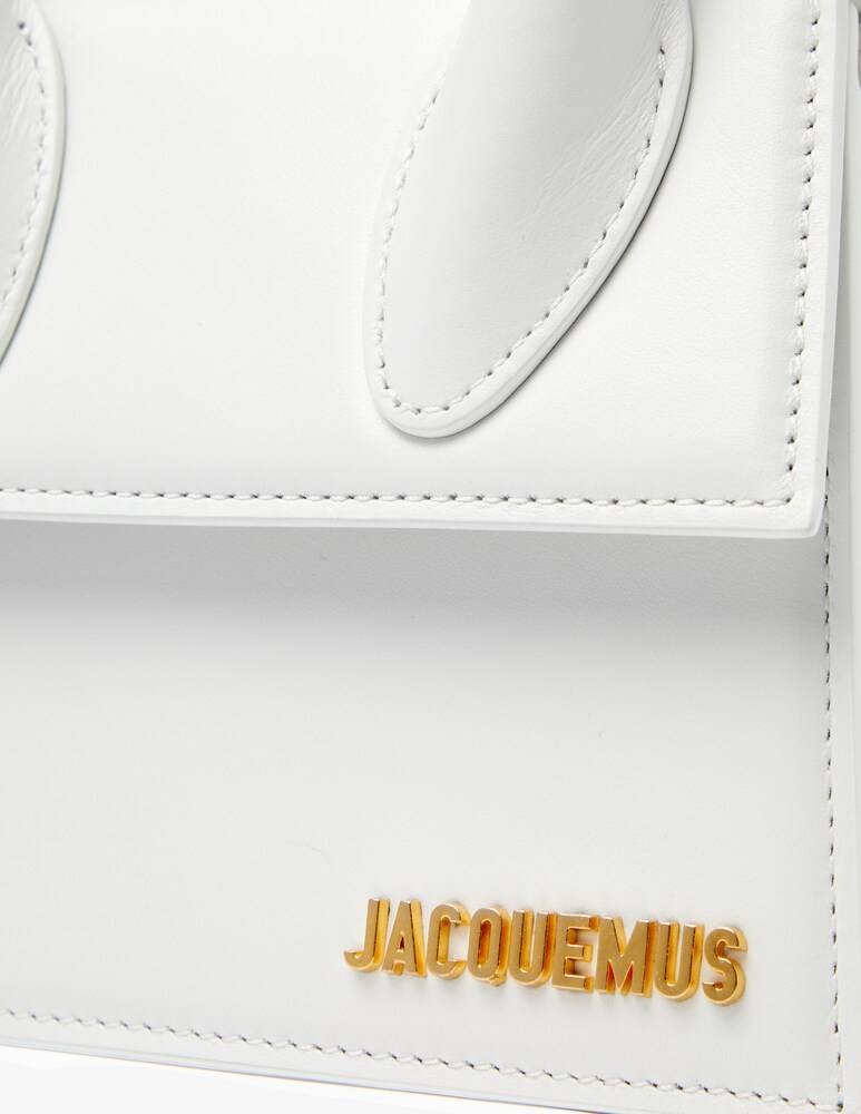 Jacquemus Borsa a mano Le Chiquito Moyen Offerta