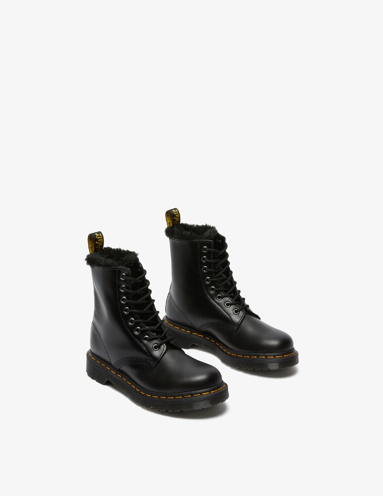 Dr. Martens Stivali 1460 serena con rivestimento in pelliccia sintetica Shopping Online