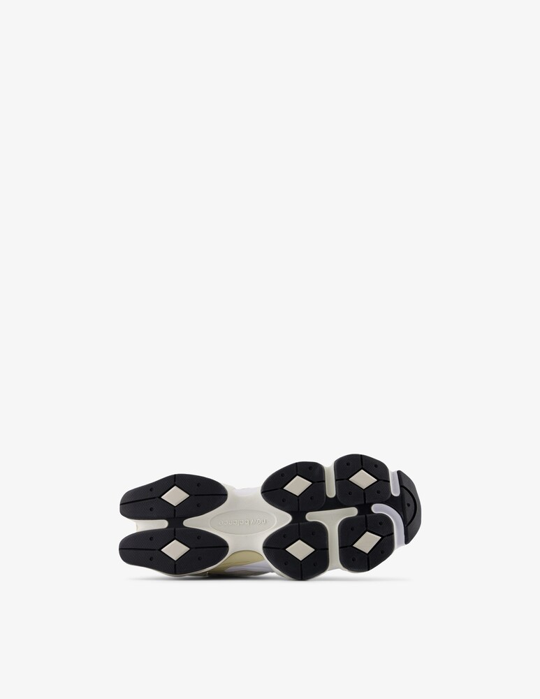 New Balance Sneakers 9060 Moda