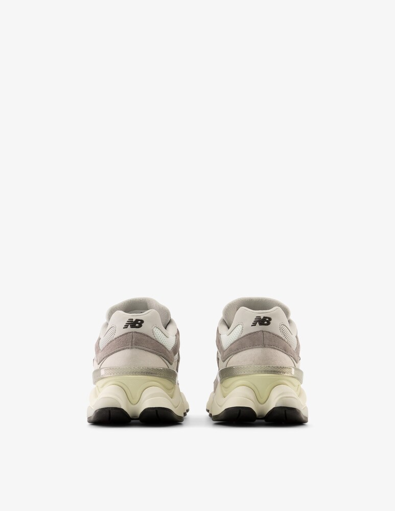 New Balance Sneakers 9060 Italy