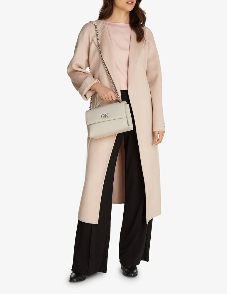 Calvin Klein Borsa a spalla Re-Lock Saldi