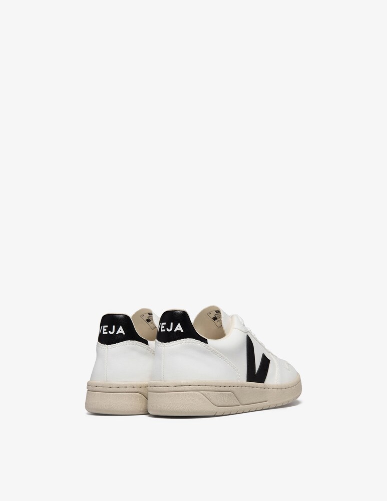 Veja Sneakers in pelle V-1o Italia