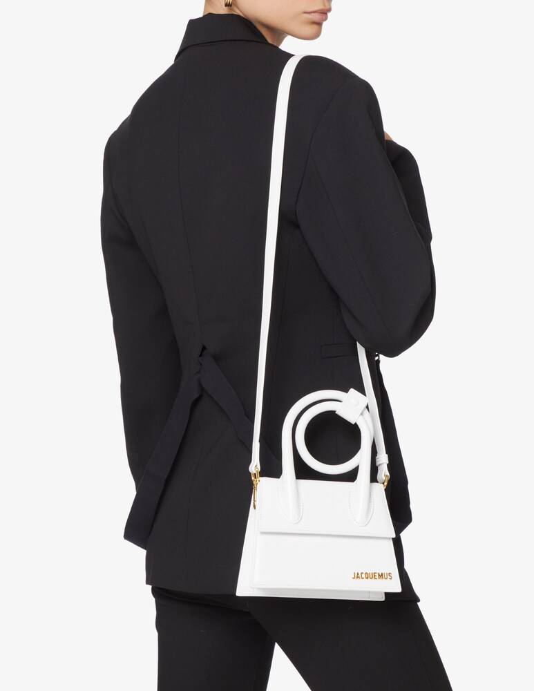 Jacquemus Borsa a mano Le chiquito Noeud Offerta
