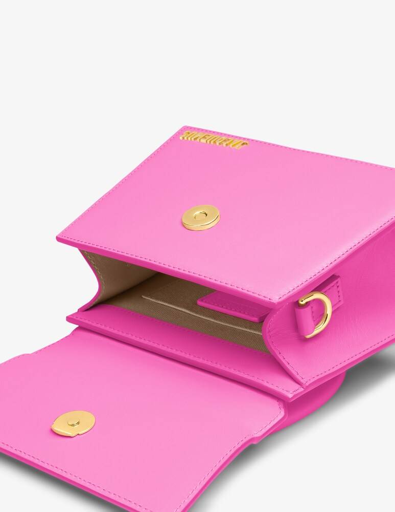 Jacquemus Borsa Le Chiquito Moyen In Saldo