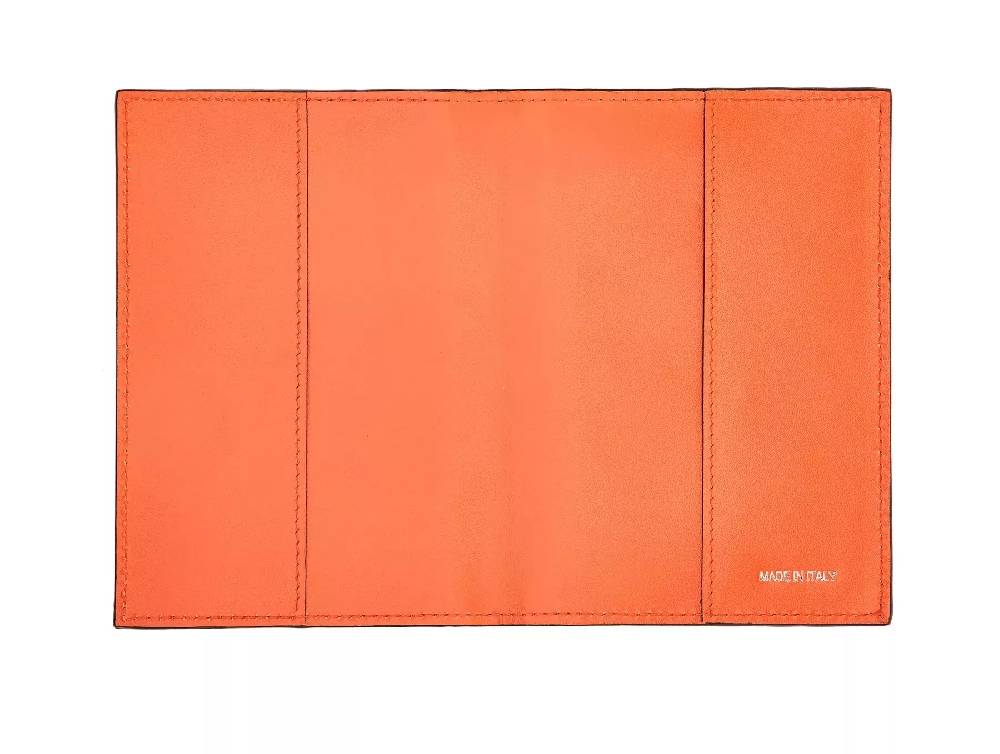 Pineider Porta Passaporto in Mini-Embossed Affare Del Giorno