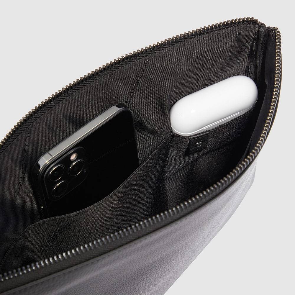 Piquadro Men’s clutch with iPad® compartment I Più Venduti