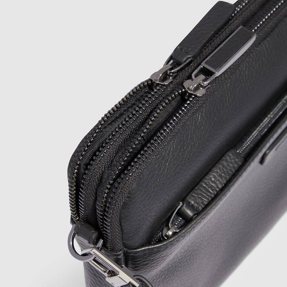 Piquadro Men’s clutch with iPad®mini compartment 2025