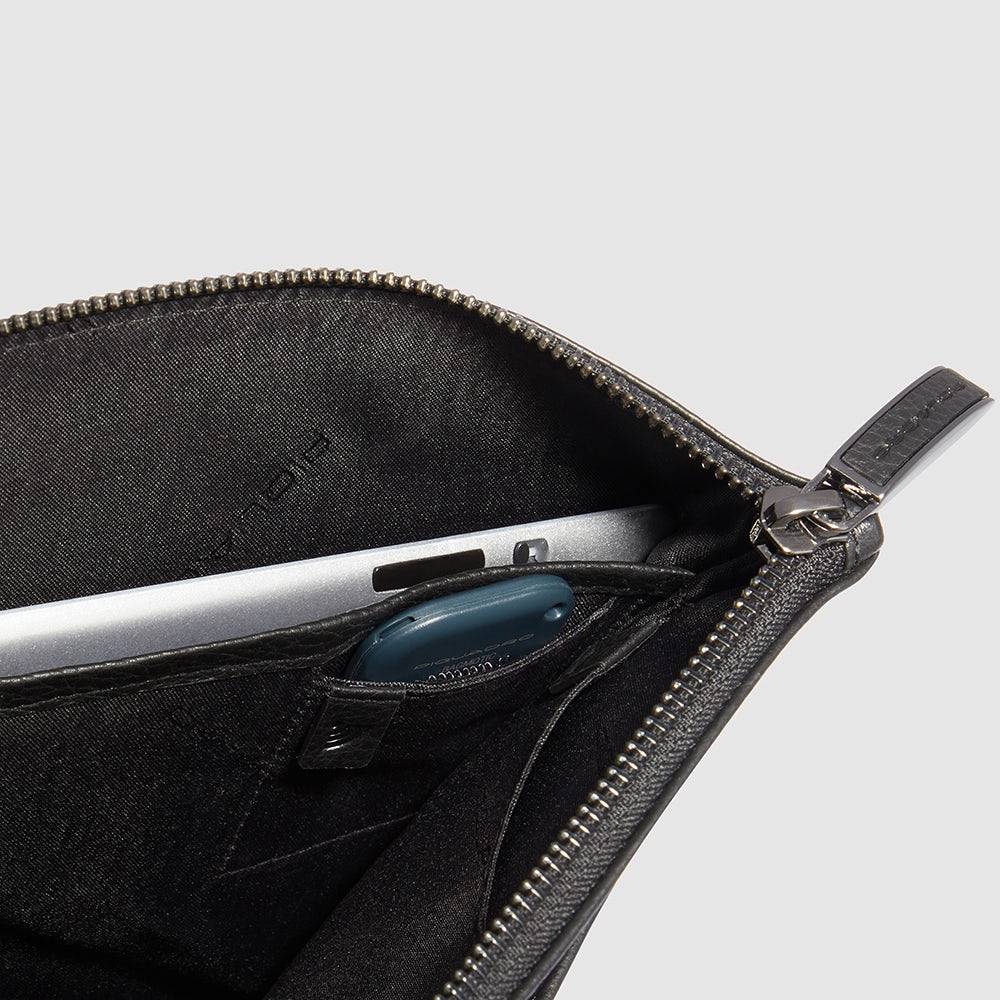 Piquadro Men’s clutch with iPad®Pro 12,9" compartment Italy