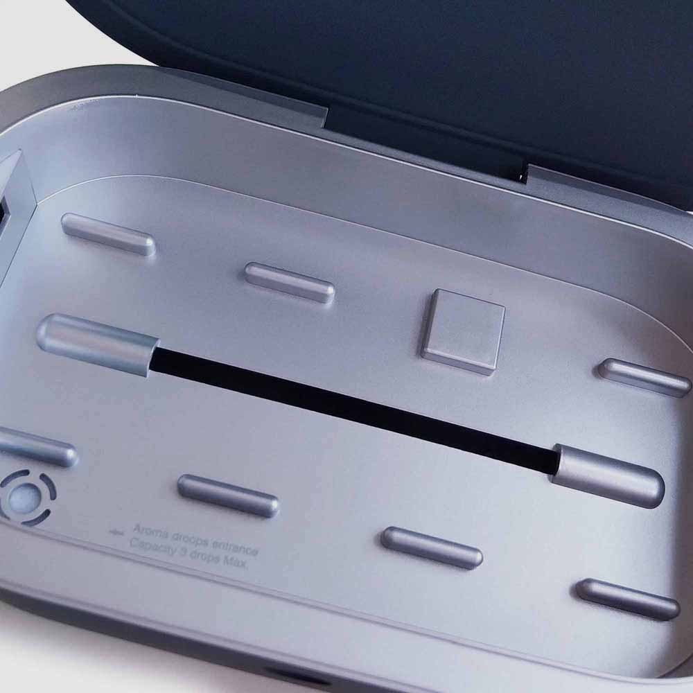 Piquadro UVC sterilizer with wireless charging Offerte