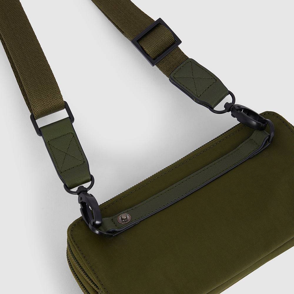 Piquadro Case in recycled fabric with three dividers Vendite Flash