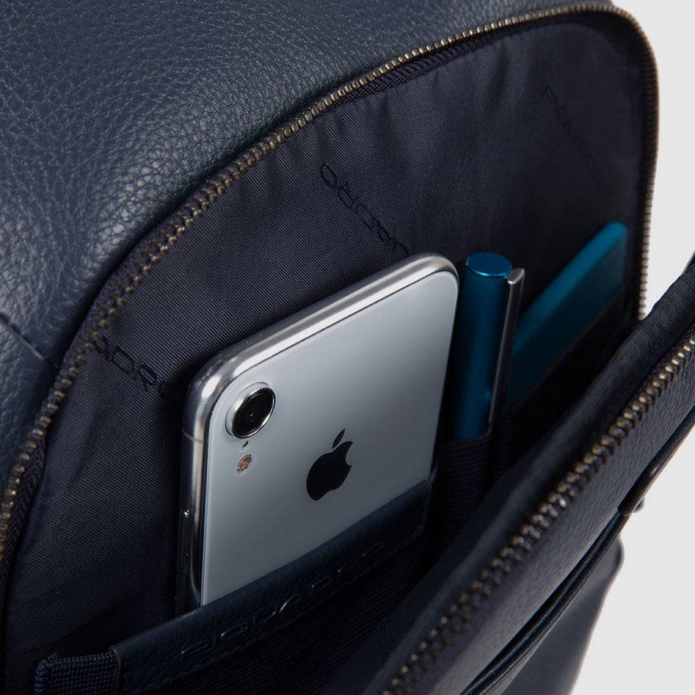 Piquadro Small size computer backpack with iPad® In Linea