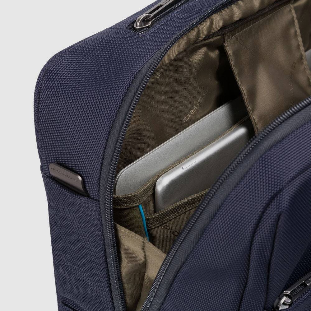 Piquadro Wheeled laptop briefcase 15,6" in recycled fabric Qualità