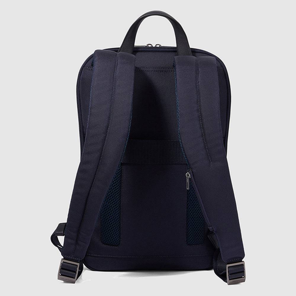 Piquadro Slim computer backpack 15,6" in recycled fabric Nuova