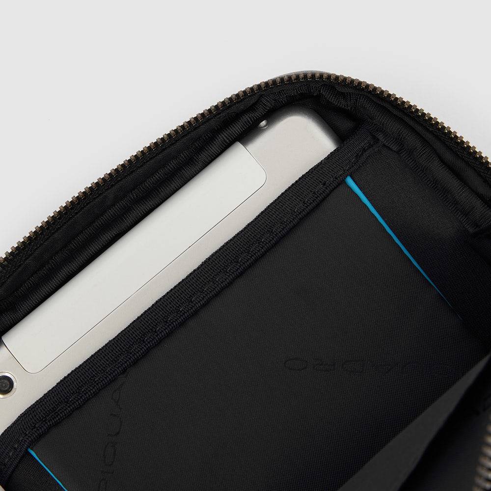 Piquadro Pocket crossbody bag with iPad®mini compartment Nuovo