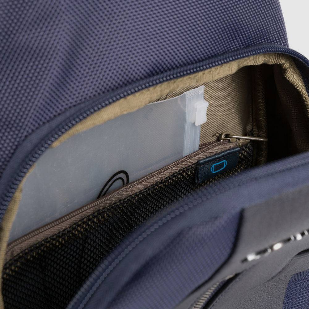 Piquadro Mono sling in recycled fabric with LED light Promozione