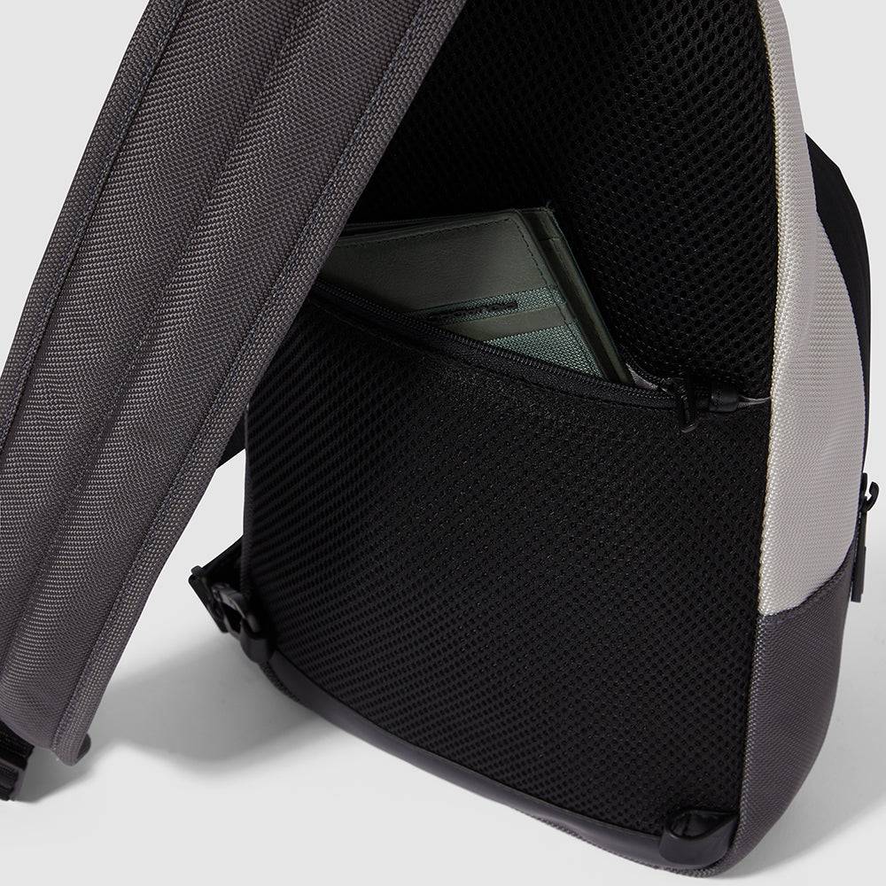 Piquadro Mono sling bag for iPad®mini in recycled fabric Acquista Ora