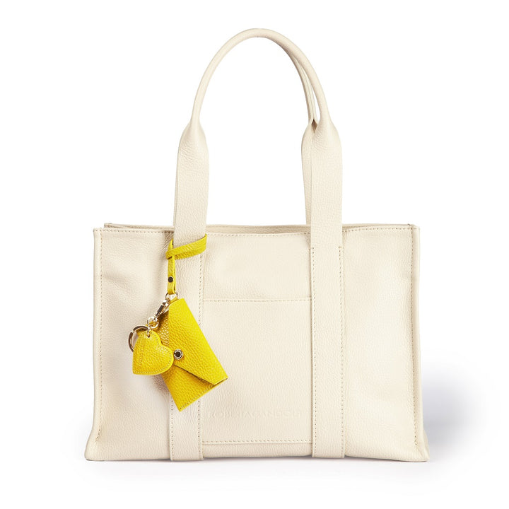 ﻿Roberta Gandolfi Tessa shopping in pelle con charms colorato e pratica tasca esterna