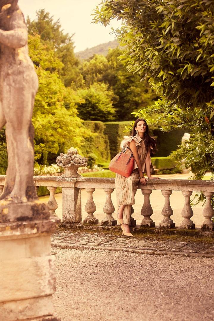Roberta Gandolfi Fernanda Tote in rafia con finiture in pelle di vitello a doppia portabilità mano o shopping Italy