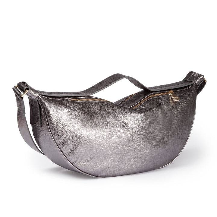 Roberta Gandolfi Micol Banana cross body in vitello martellato metal con tracolla regolabile Moda