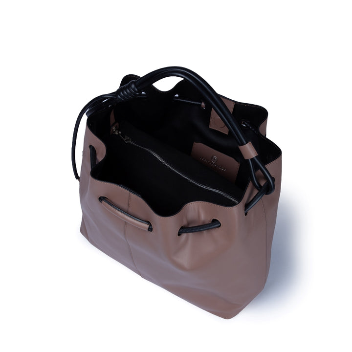 Roberta Gandolfi Gisella Large borsa con doppia portabilità mano o spalla in morbido vitello 2025