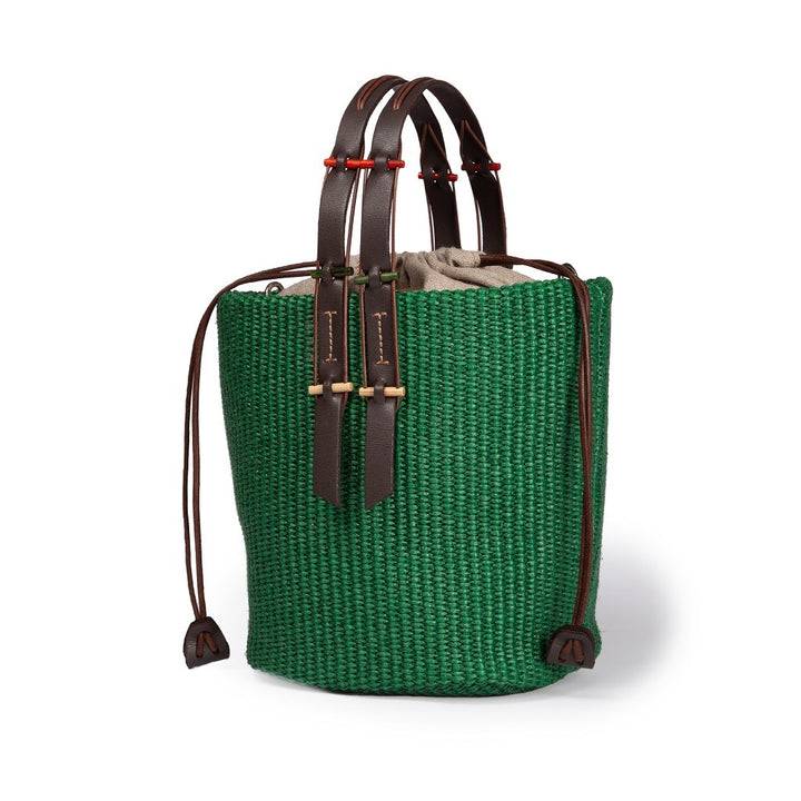 Roberta Gandolfi Fernanda Bucket in rafia con finiture in pelle di vitello con tracolla staccabile In Linea