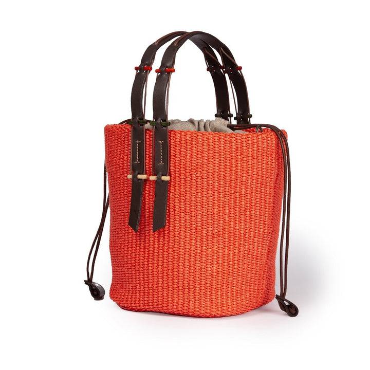 Roberta Gandolfi Fernanda Bucket in rafia con finiture in pelle di vitello con tracolla staccabile Nuovo