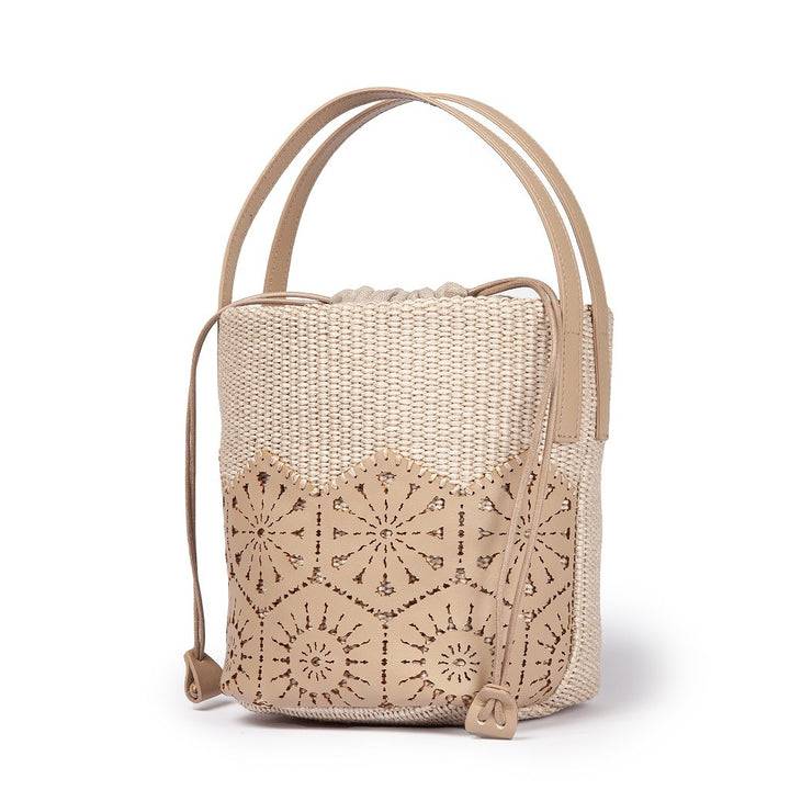 Roberta Gandolfi Giulia Bucket in rafia e pelle il pannello tagliato al laser è interamente cucito a mano con tracolla staccabile Vendita