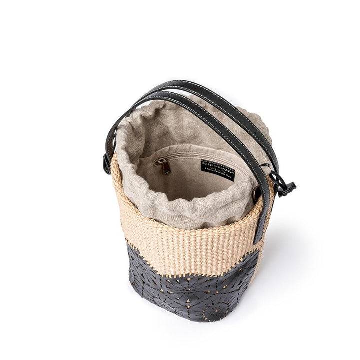 Roberta Gandolfi Giulia Bucket in rafia e pelle il pannello tagliato al laser è interamente cucito a mano con tracolla staccabile Shopping Online