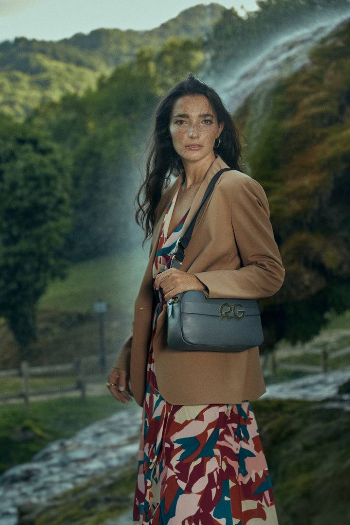 Roberta Gandolfi Dafne camera in pelle con tracolla staccabile Spedizione Gratuita