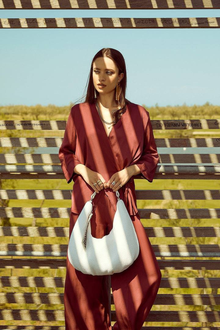 Roberta Gandolfi Beatrice Hobo medium in raffia e finiture in pelle con dettaglio animalier e tracolla staccabile Affare Del Giorno