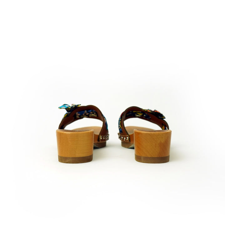 Roberta Gandolfi Lola Chain sandali in legno e pelle di vitello con fiocco stampa african Convenienza