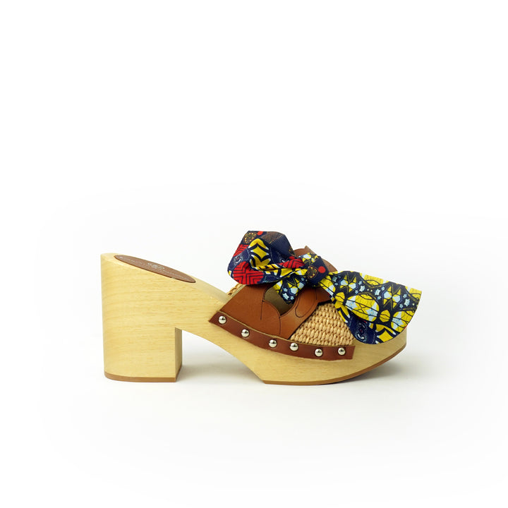 Roberta Gandolfi Diva Chain sandali in legno incrociato con platform in rafia e fiocco stamap african Offerta