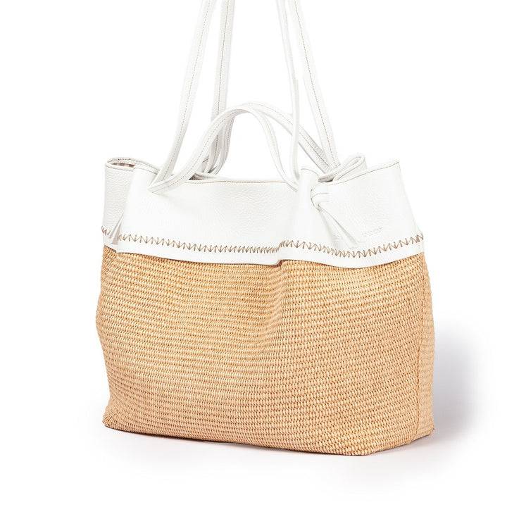 Roberta Gandolfi Ambra large borsa a mano o shopping in rafia e pelle martellata Moda