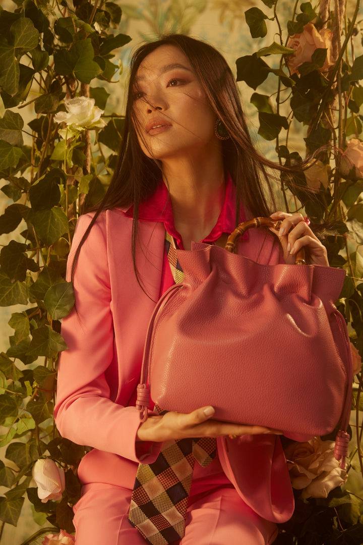 Roberta Gandolfi Silvana medium borsa a mano in pelle martellata con manico in vero legno di bambù e tracolla staccabile Online Outlet