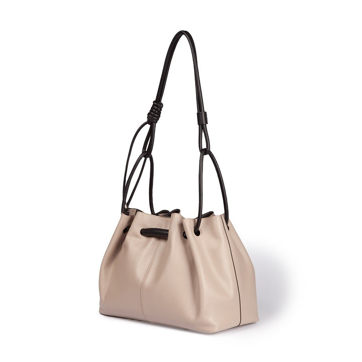 Roberta Gandolfi Gisella medium borsa con doppia portabilità mano o spalla in morbido vitello Offerta San Valentino