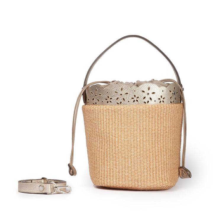 Roberta Gandolfi Diletta Bucket in rafia con balza in pelle laserata con tracolla staccabile I Più Venduti