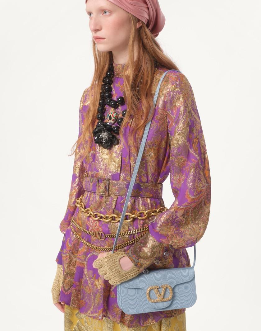 Valentino Handbags Top In Fil Coupe' Lame' Cachemire Apres L'hiver per Donna in Multicolor | Valentino IT Offerte
