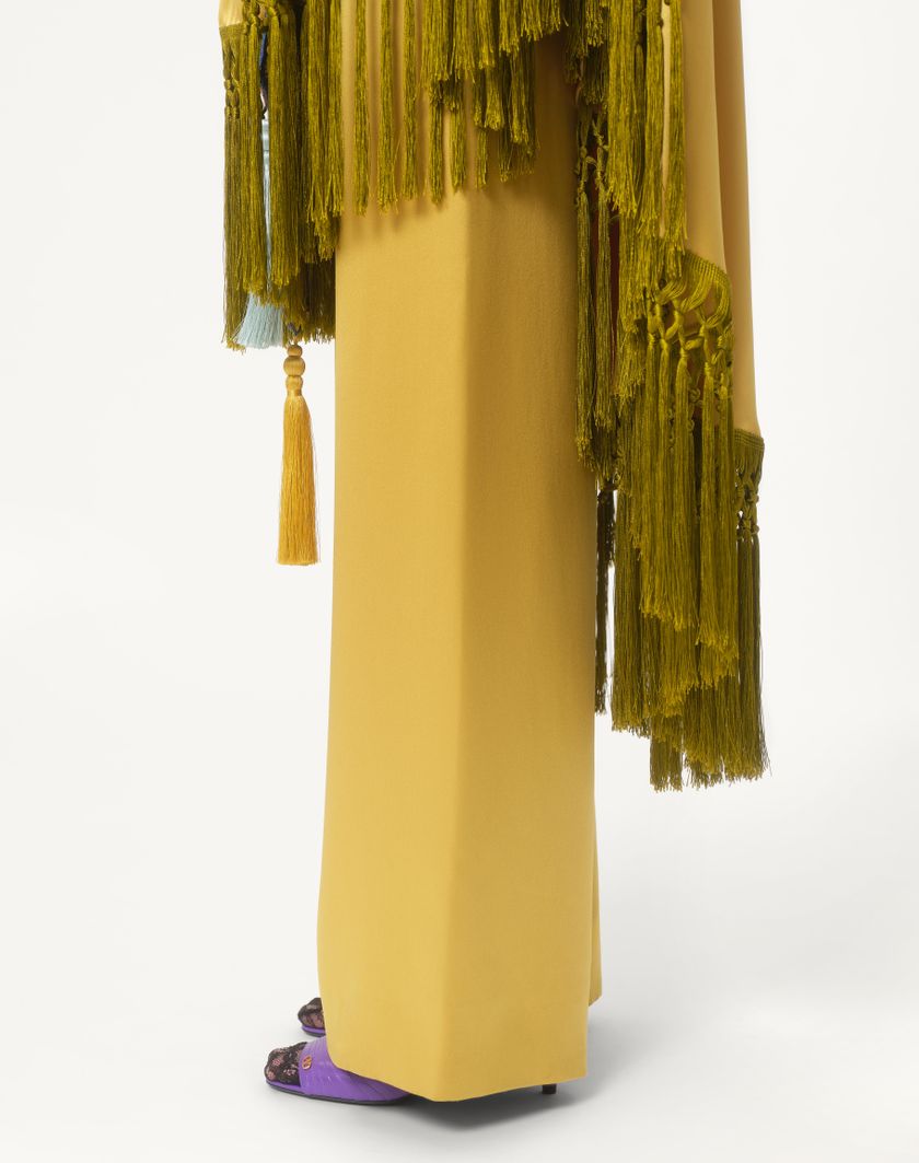 Valentino Handbags Pantaloni In Doppia Duchesse per Donna in Oro | Valentino IT Acquista Ora