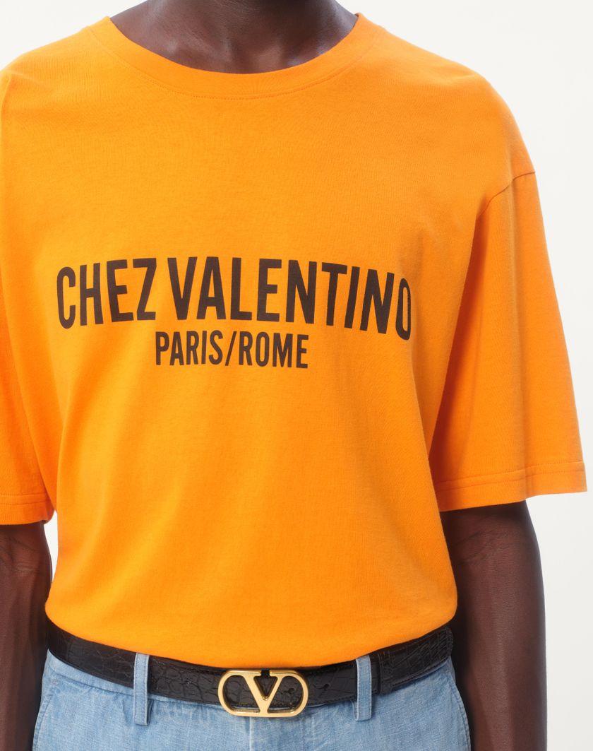 Valentino Handbags T-shirt In Cotone Con Stampa Chez Valentino per Uomo in Avorio | Valentino IT Promozione