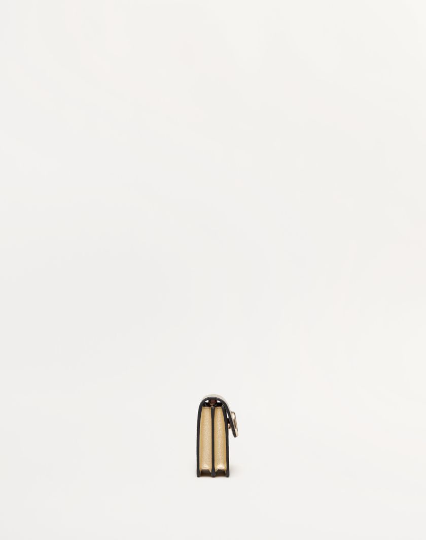 Valentino Handbags Portafoglio Con Catena Vlogo Signature In Vitello Granato Metallizzato per Donna in Platino | Valentino IT Prezzo Ridotto